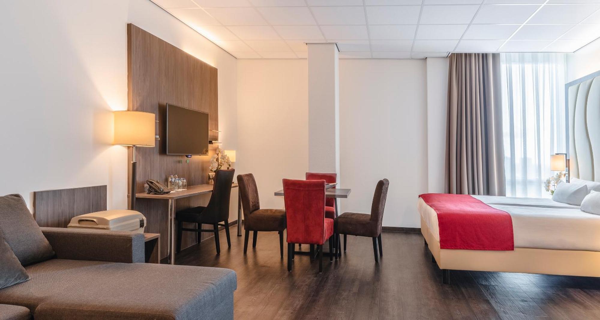 Plaza Premium Almere Dış mekan fotoğraf